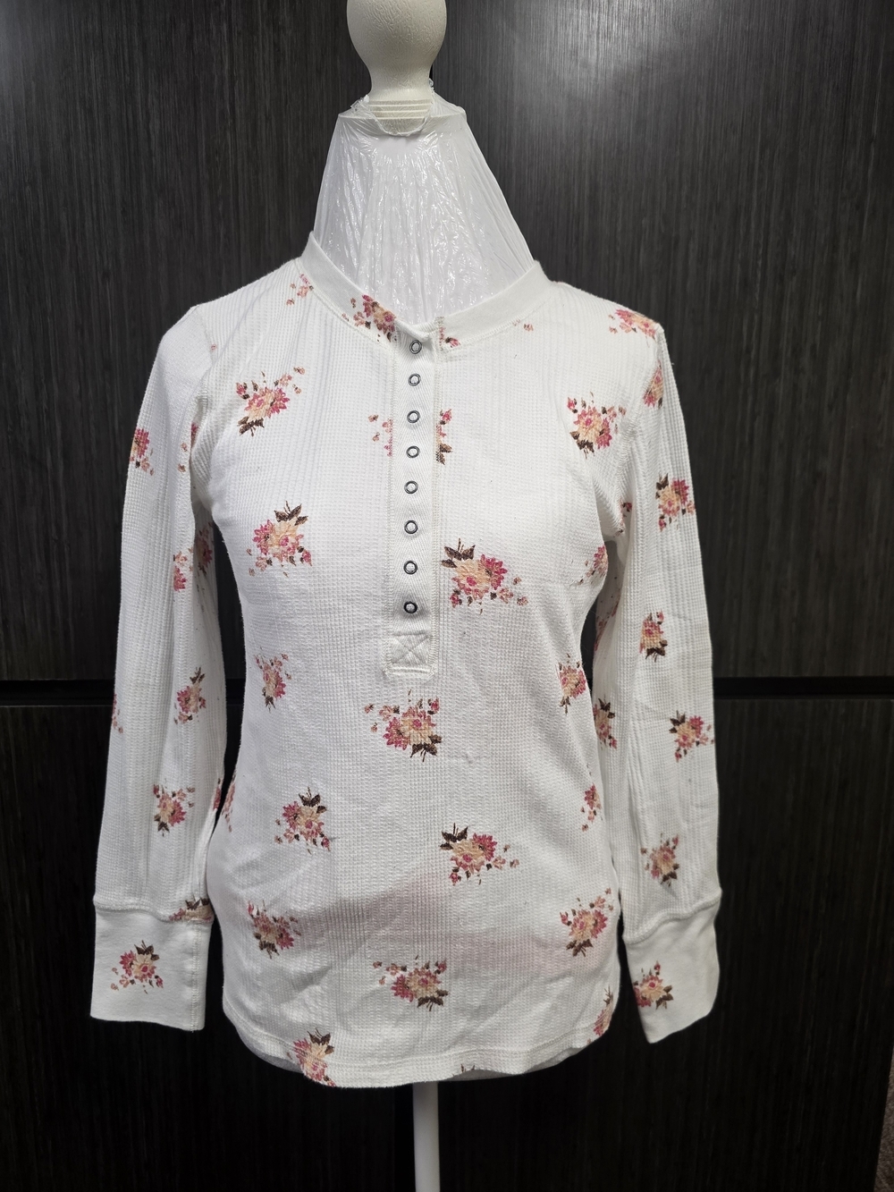 Aerie Floral Waffle Knit Thermal Henley Top Women's Medium White Long Sleeve
